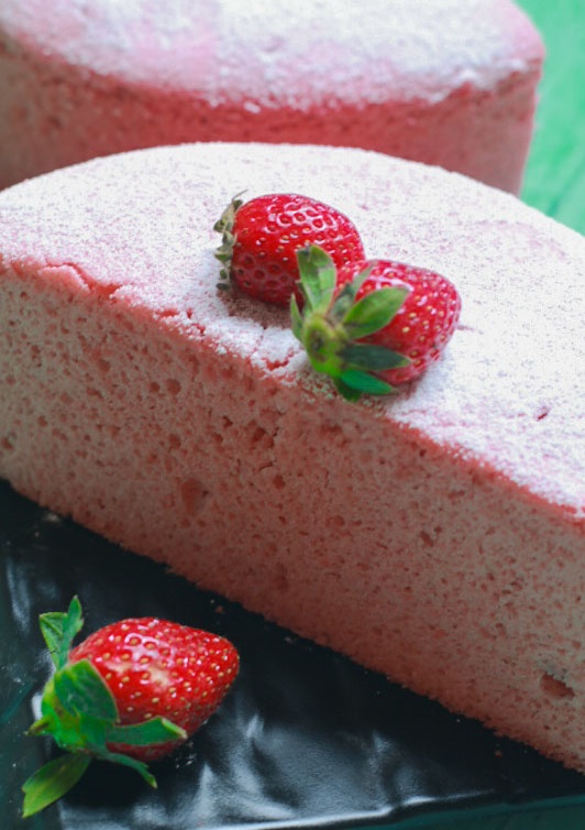  Strawberry-Sponge-Cake